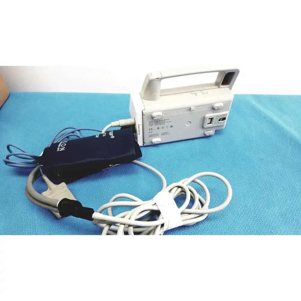Philips IntelliVue MP2 Patient Monitor with Blood Pressure Cuff, 23-33cm 2774 Patient Monitor, second-hand product photo 7