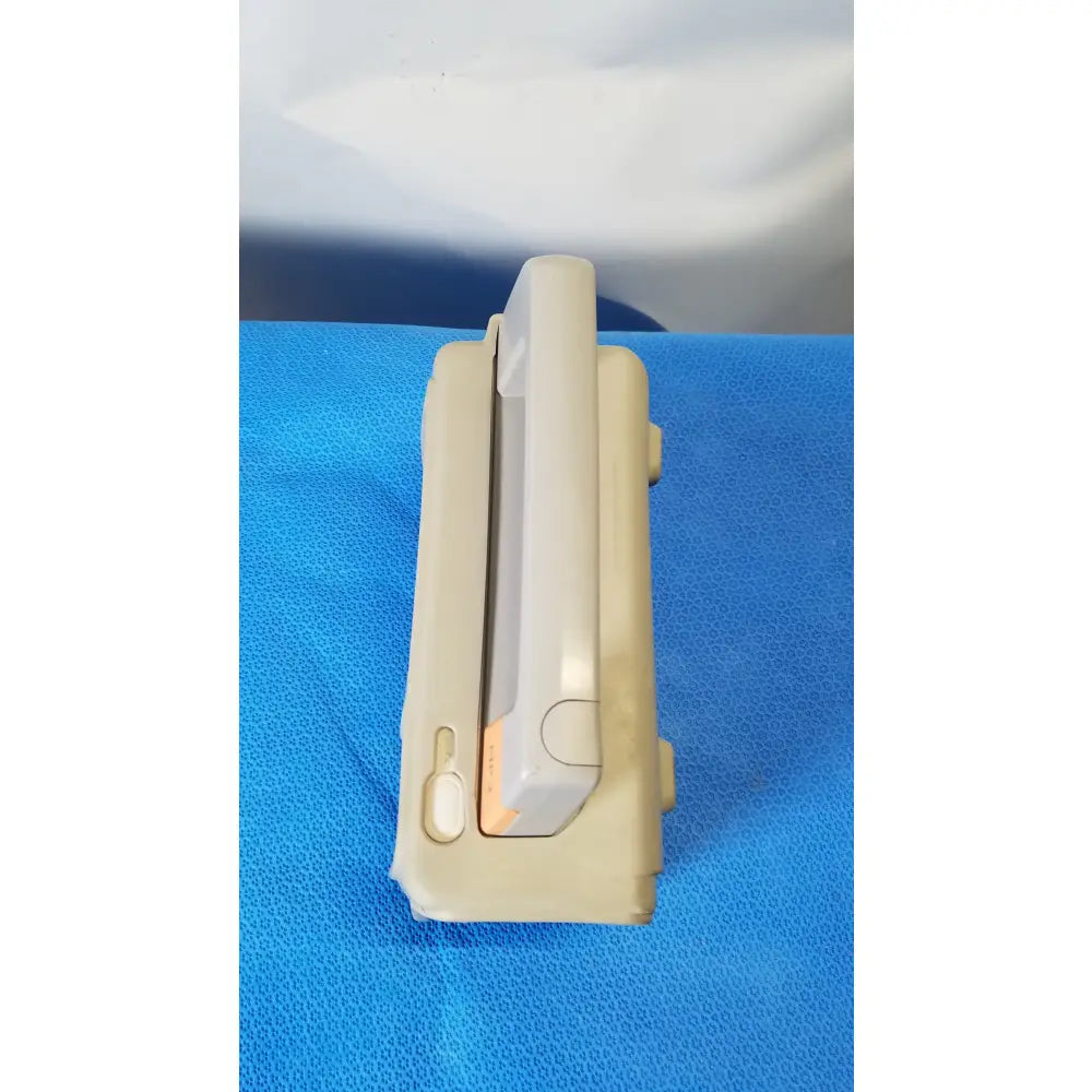 Philips IntelliVue MP2 Portable Patient Monitor Portable Patient Monitor, as-is (for parts) product photo 6