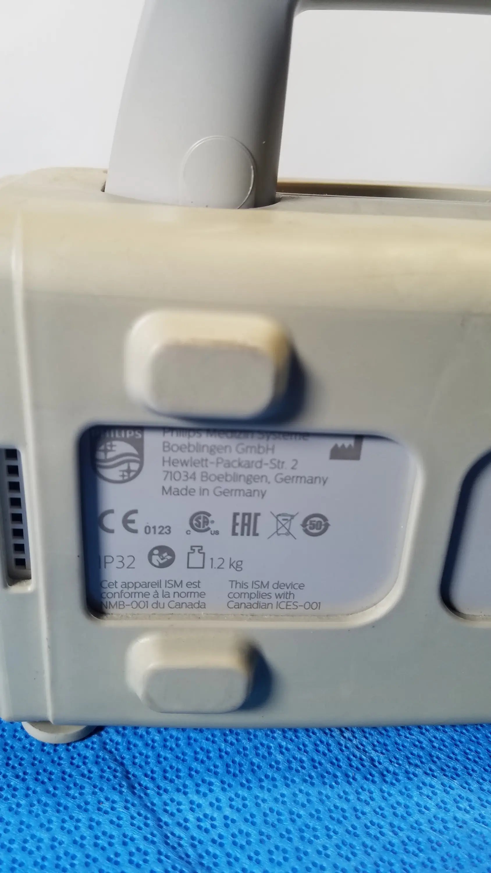 Philips IntelliVue MP2 Portable Patient Monitor Portable Patient Monitor, as-is (for parts) product photo 8