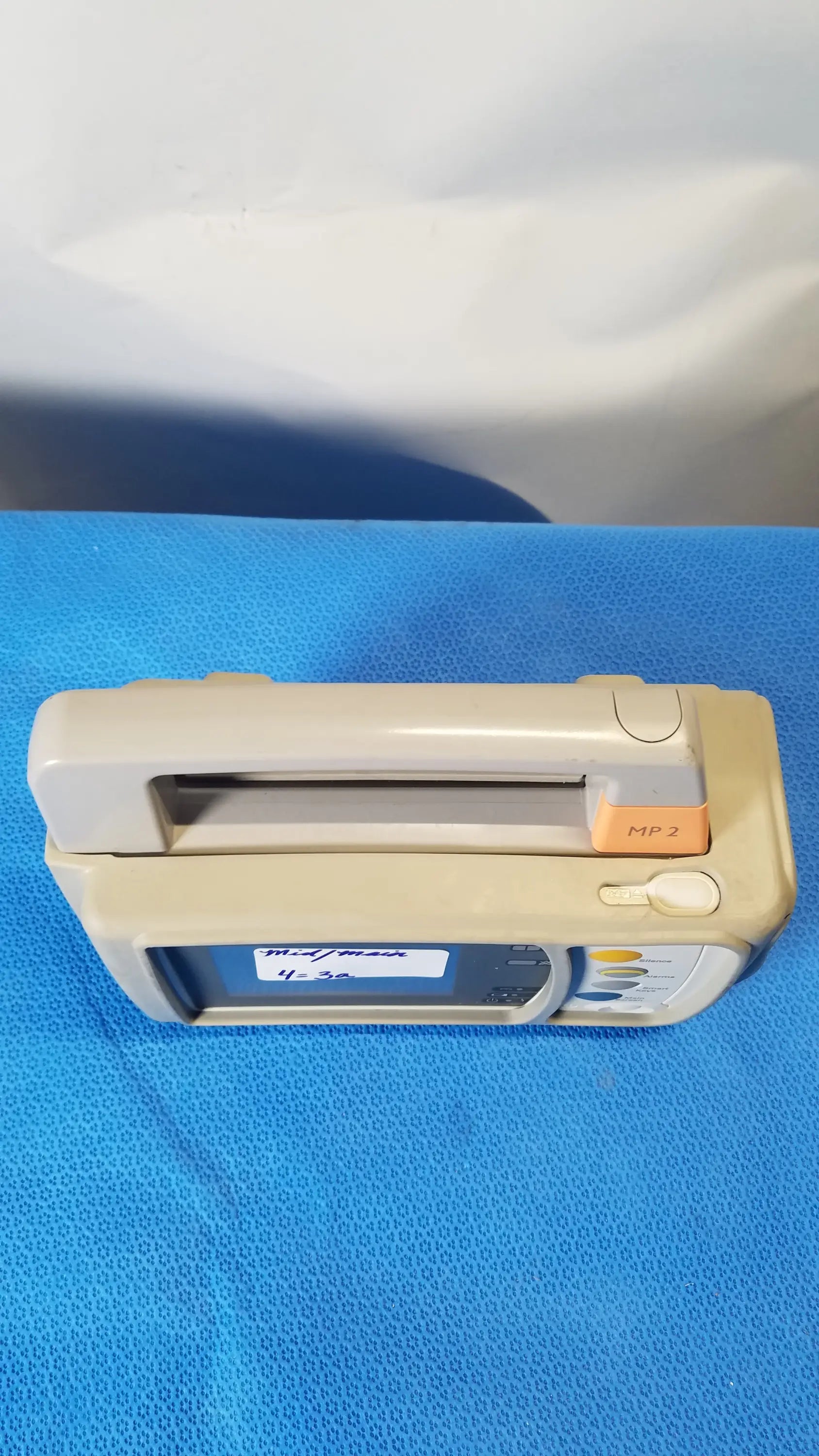 Philips IntelliVue MP2 Portable Patient Monitor Portable Patient Monitor, as-is (for parts) product photo 5