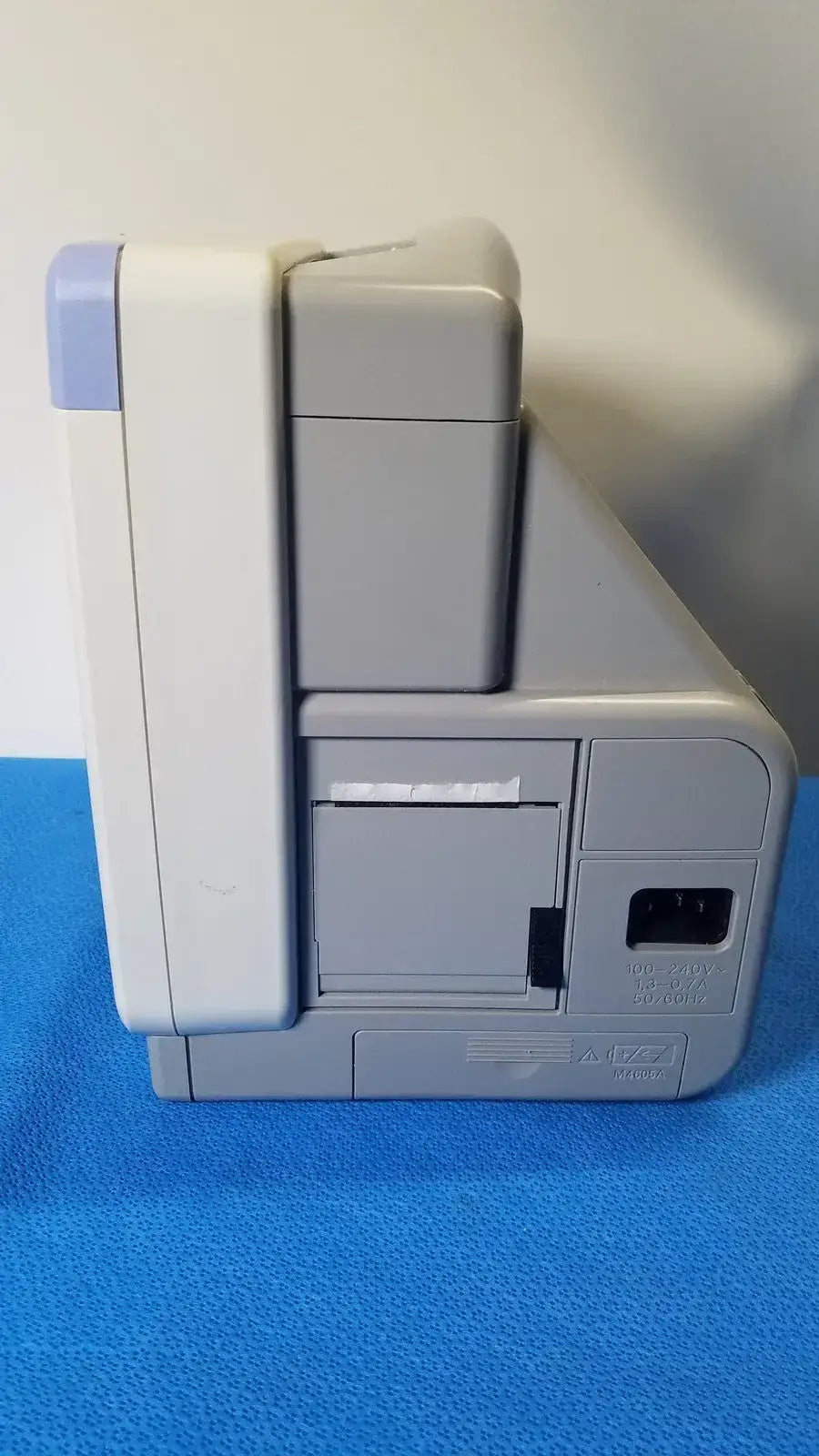 Philips IntelliVue MP5SC Spot Check Patient Monitor Patient Monitor, as-is (for parts) product photo 4