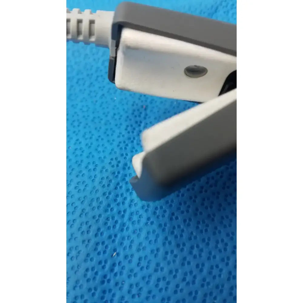 Philips M1196A Adult Clip SpO2 Sensor Original SpO2 Sensor, second-hand product photo 7