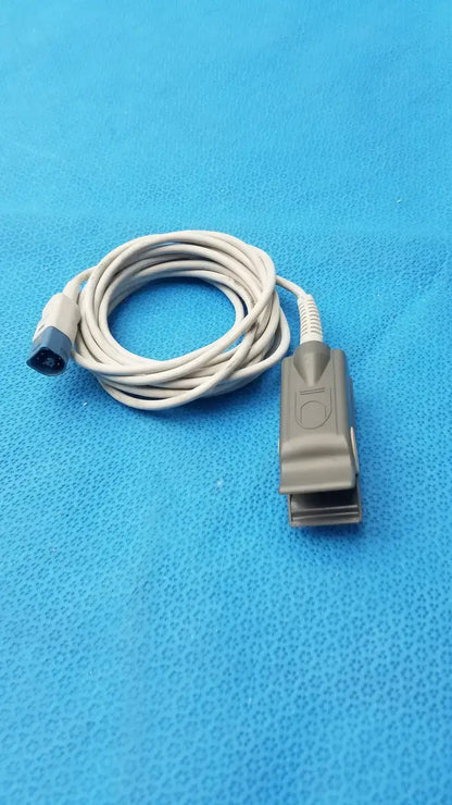 Philips M1196A Adult Clip SpO2 Sensor Original SpO2 Sensor, second-hand product photo 2