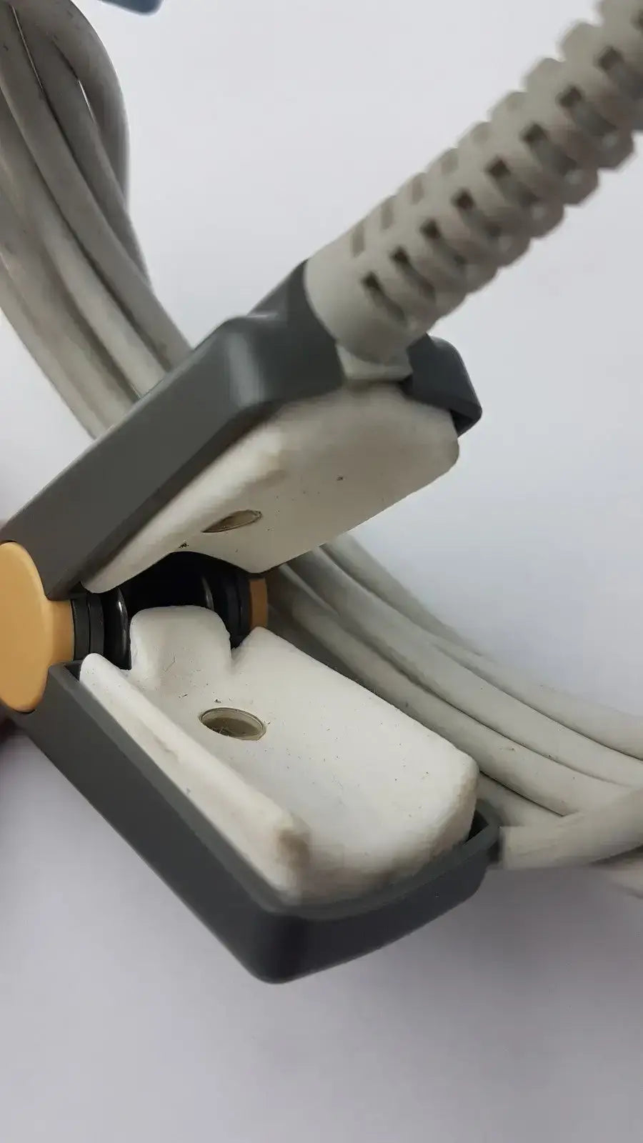 Philips M1196A Adult Finger Clip Spo2 Sensor 3M 8-Pin SpO2 Sensor, second-hand product photo 10