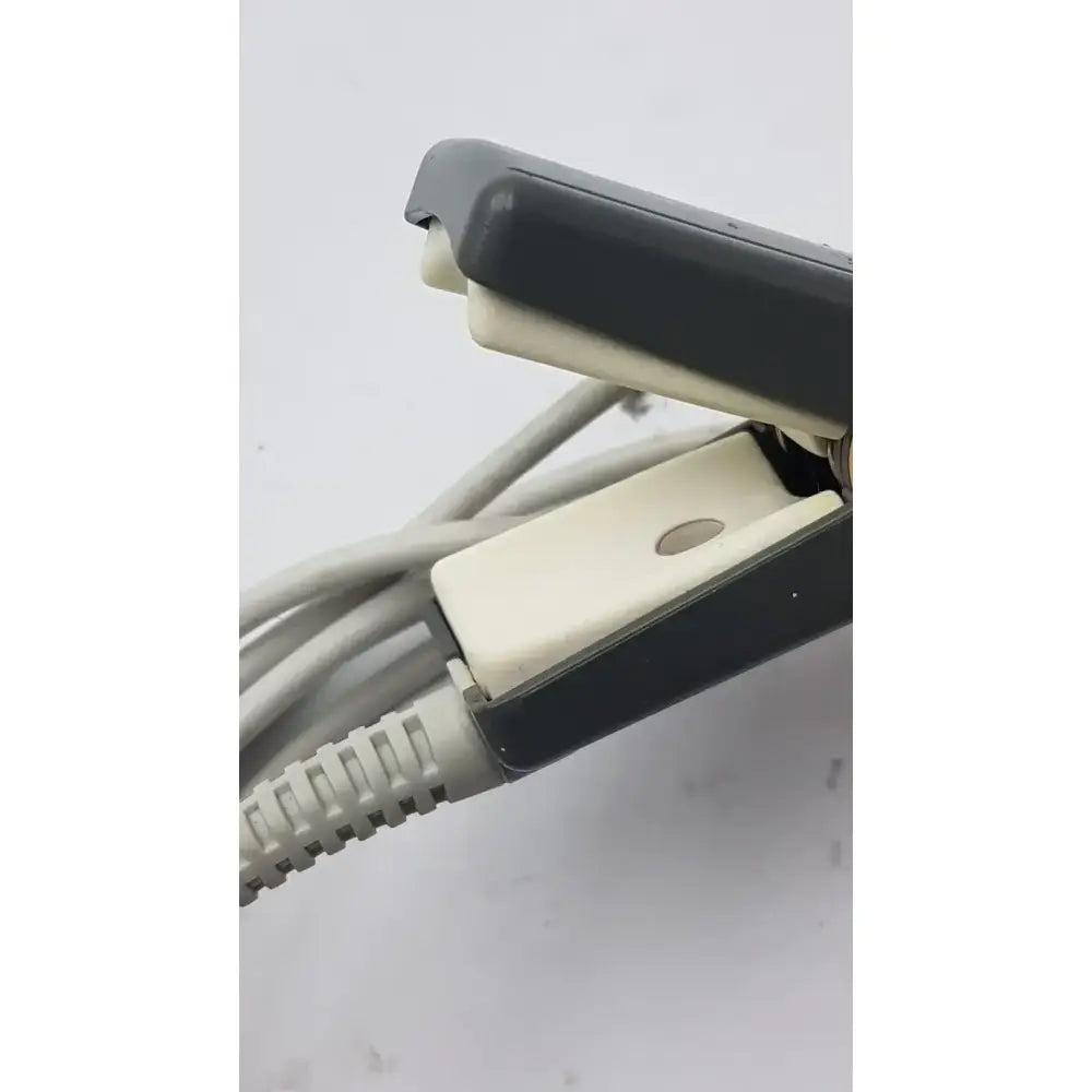 Philips M1196A Reusable Adult SpO2 Clip Sensor SpO2 Sensor, second-hand product photo 10