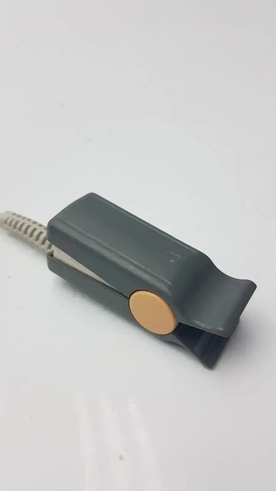 Philips M1196T Reusable Adult SpO2 Clip Sensor, Cable Sensor Connector SpO2 Sensor, second-hand product photo 5