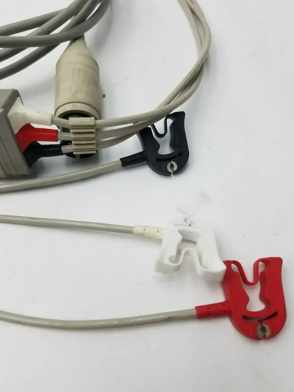 Philips M1503A 3-lead Grabber Patient Cable ECG 453561 432691 ECG Patient Cable, second-hand product photo 3