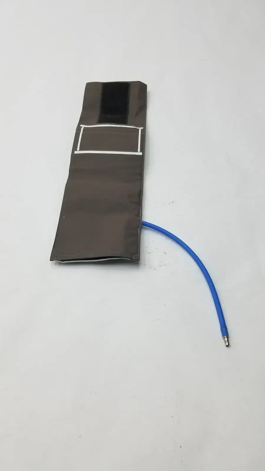 PHILIPS M1573A Comfort Care Cuff Small Adult 20.5cm-28cm NIBP Cuff, second-hand product photo 4