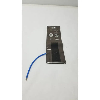 PHILIPS M1573A Comfort Care Cuff Small Adult 20.5cm-28cm NIBP Cuff, second-hand product photo 1
