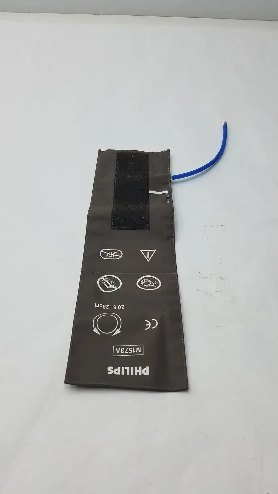 PHILIPS M1573A Comfort Care Cuff Small Adult 20.5cm-28cm NIBP Cuff, second-hand product photo 3