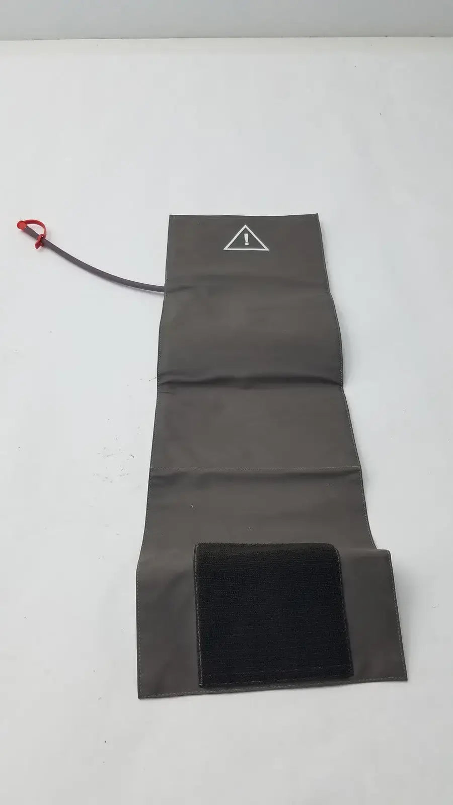 PHILIPS M1575A Comfort Care Cuff Large Adult 34cm-43cm Blood Pressure Cuff, second-hand product photo 4