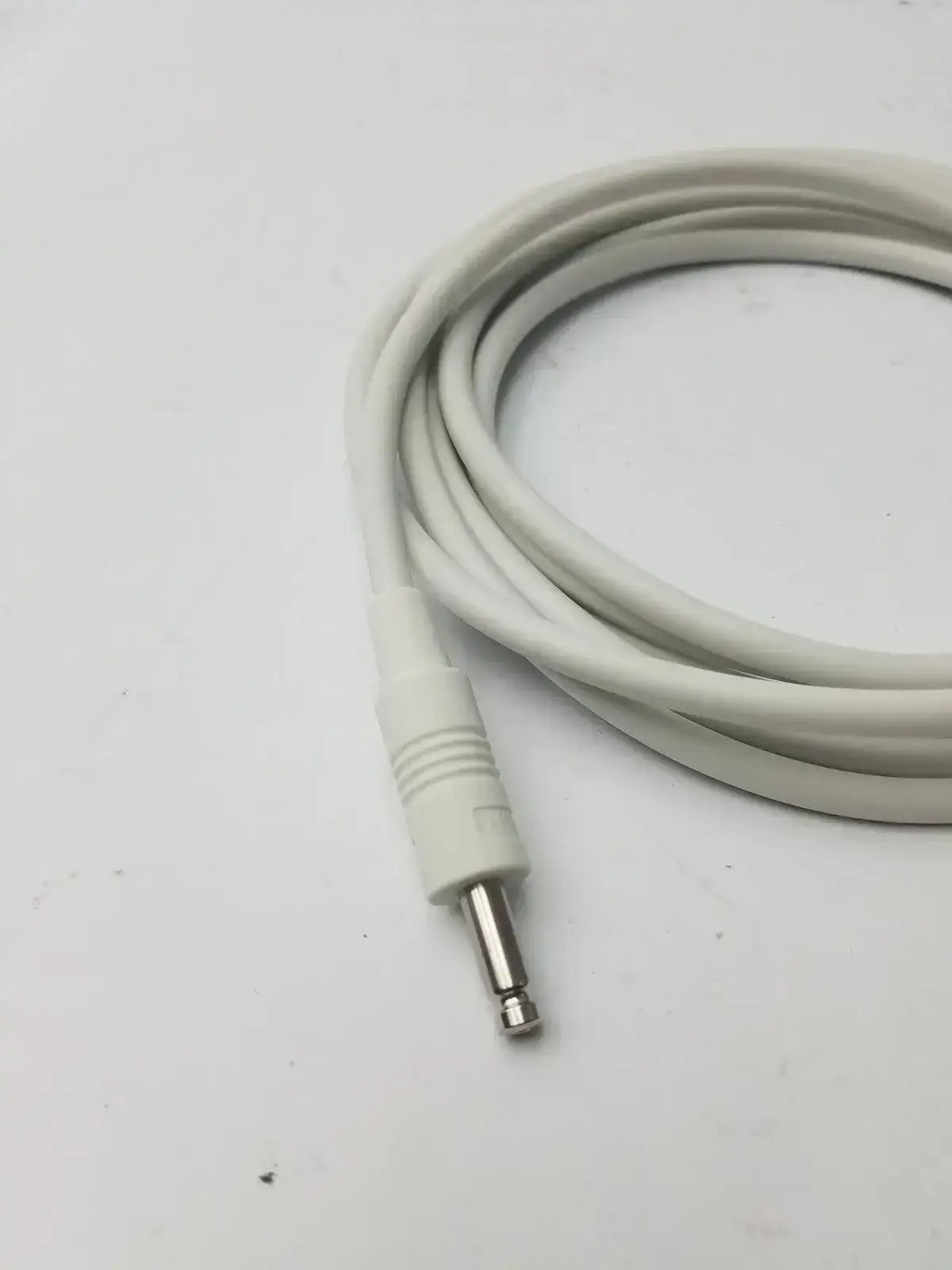 Philips M1599B Adult NIBP Air Hose 3.0m NIBP Hose, second-hand product photo 2
