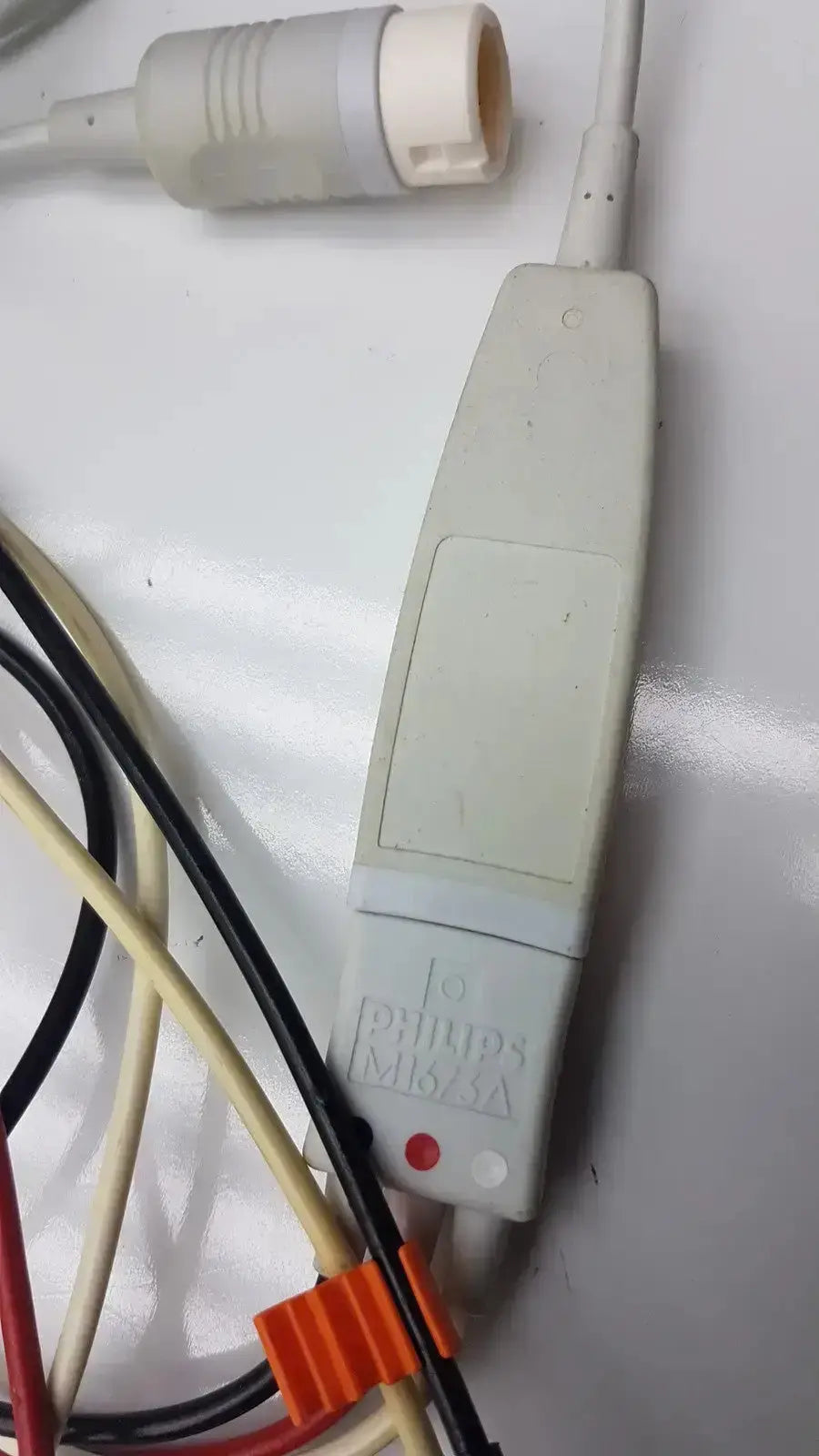 Philips - M1673A Cbl 3 Leadset Snap AAMI ICU leadset With Trunk Cable ECG Leadwire Set, as-is (for parts) product photo 3