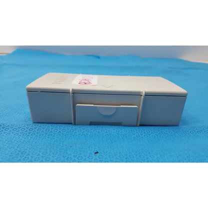 Philips M3538A HeartStart MRx Lithium Ion Rechargeable Battery Lithium Ion Rechargeable Battery, as-is (for parts) product photo 5