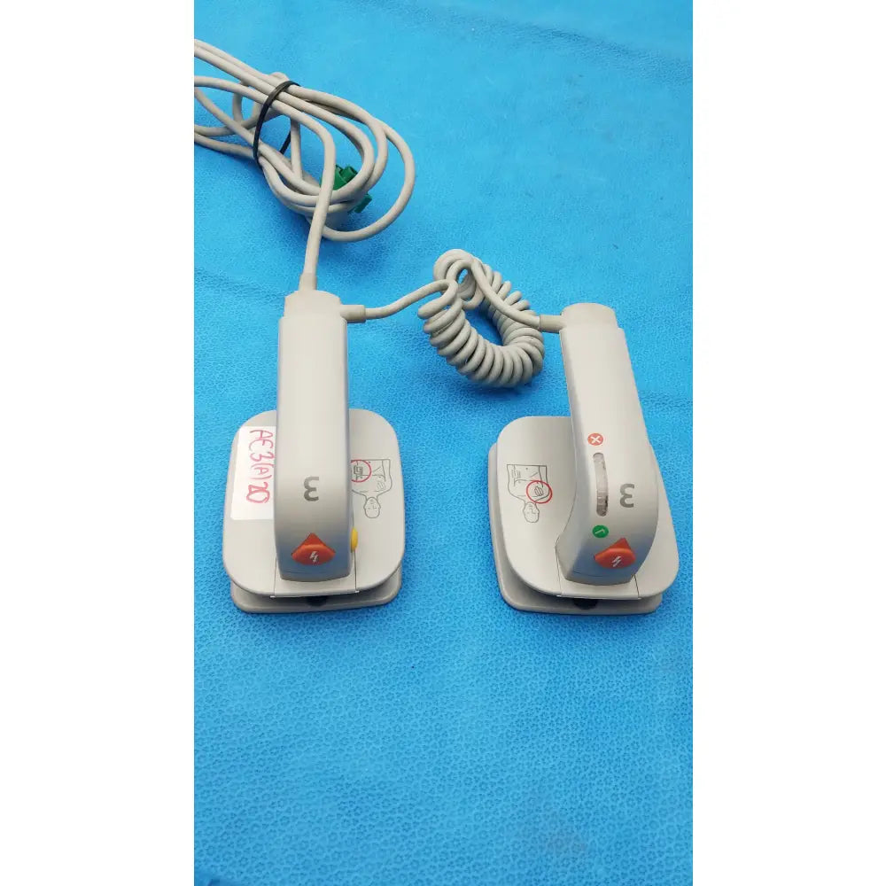 Philips M3543A Water Resistant External Hard Paddles External Hard Paddles, as-is (for parts) product photo 12