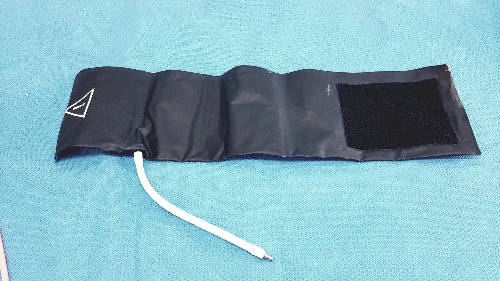 Philips M4555B Easy Care Adult Blood Pressure Cuff - 27.5cm 36cm Blood Pressure Cuff, second-hand product photo 6