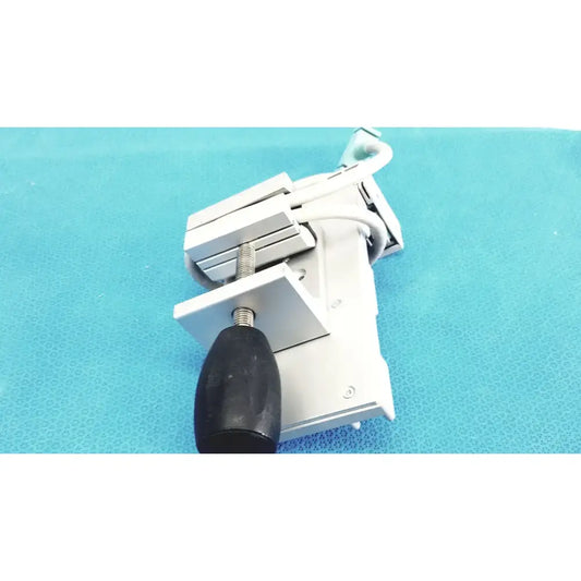 Philips M8040-60101 Universal Clamp Kit with Attache M3081-61626 Cable Mounting Clamp Kit, second-hand product photo 2