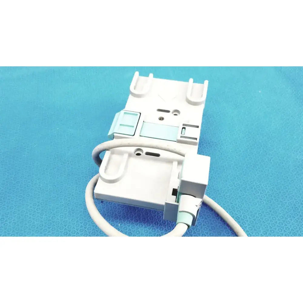 Philips M8040-60101 Universal Clamp Kit with Attache M3081-61626 Cable Mounting Clamp Kit, second-hand product photo 6