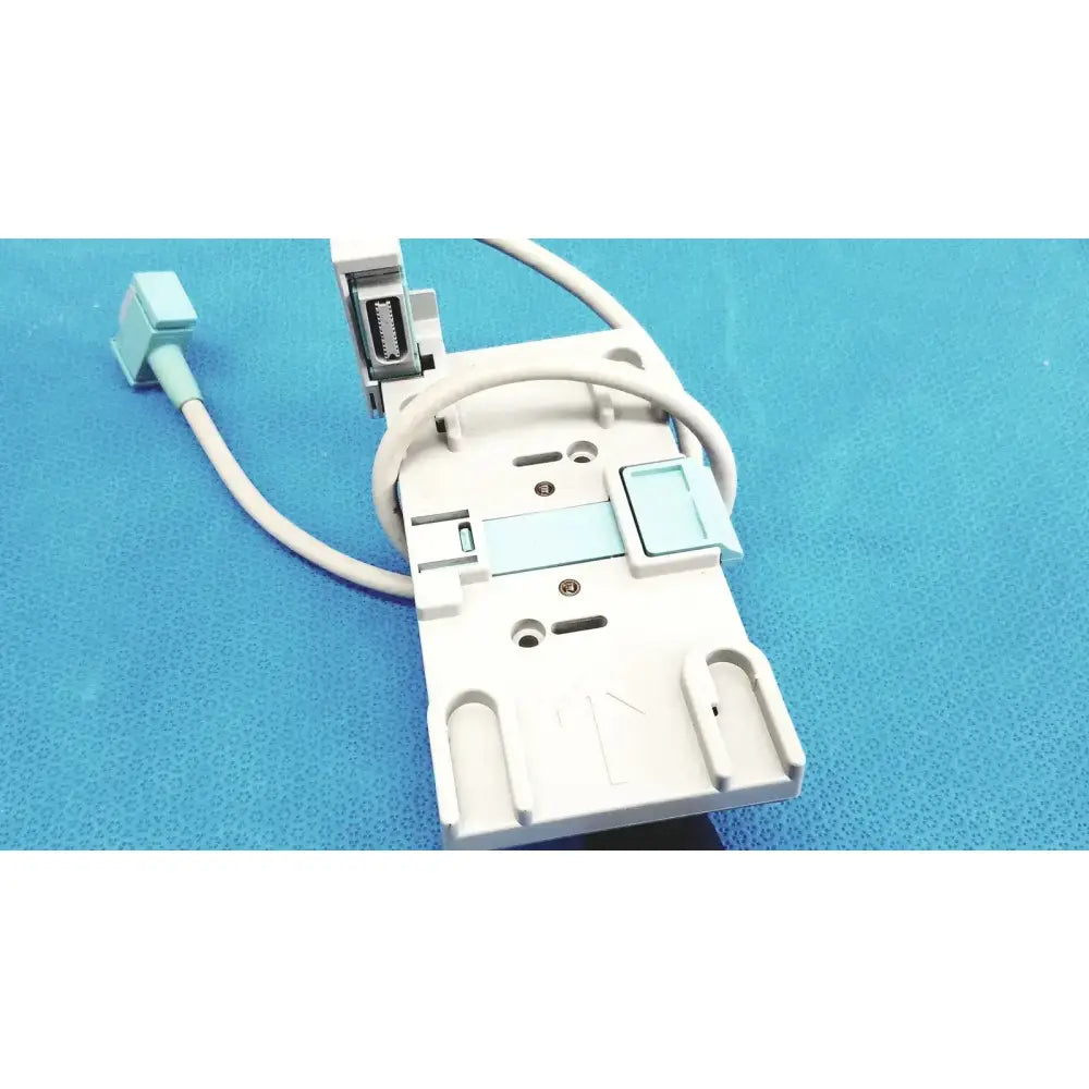 Philips M8040-60101 Universal Clamp Kit with Attache M3081-61626 Cable Mounting Clamp Kit, second-hand product photo 4