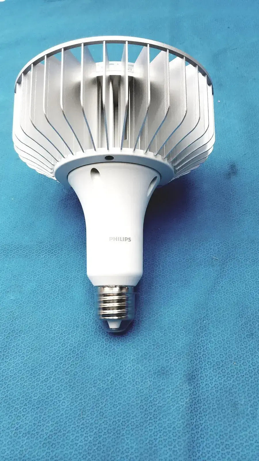 Philips TrueForce LED High-Bay Retrofit Lamp 150W LED Retrofit Lamp, second-hand product photo 11