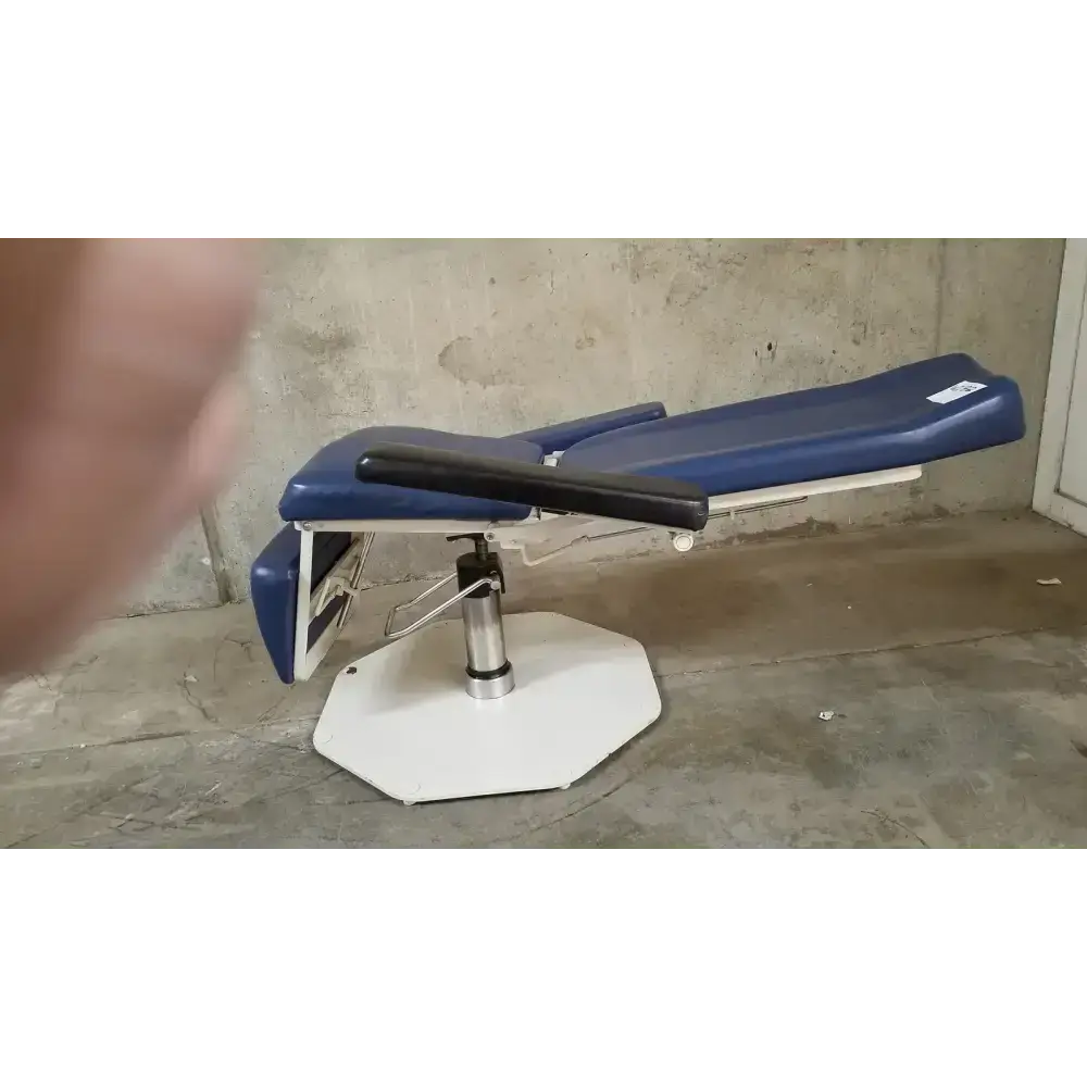 UMF Phlebotomy Chairs UMF Phlebotomy Procedure Chair Phlebotomy Chair, as-is (for parts) product photo 10