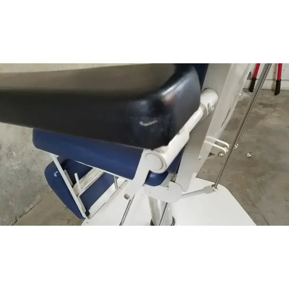 UMF Phlebotomy Chairs UMF Phlebotomy Procedure Chair Phlebotomy Chair, as-is (for parts) product photo 17