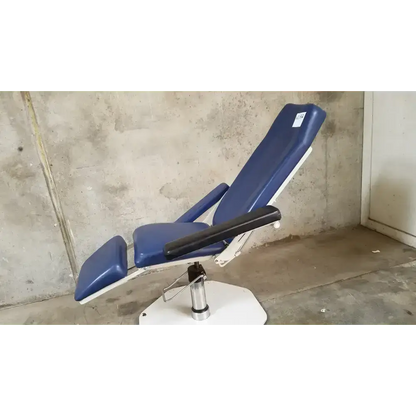 UMF Phlebotomy Chairs UMF Phlebotomy Procedure Chair Phlebotomy Chair, as-is (for parts) product photo 12
