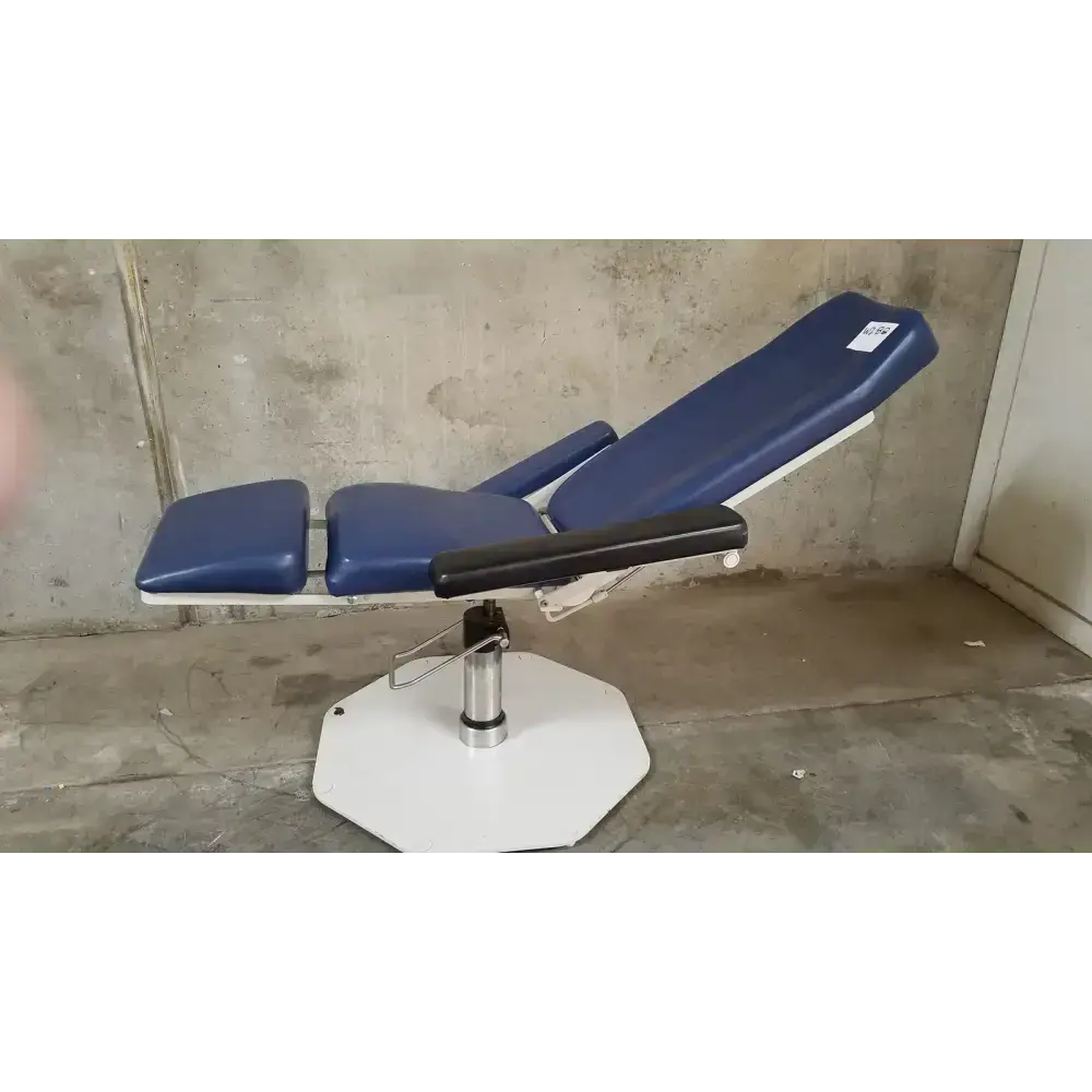 UMF Phlebotomy Chairs UMF Phlebotomy Procedure Chair Phlebotomy Chair, as-is (for parts) product photo 11