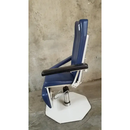 UMF Phlebotomy Chairs UMF Phlebotomy Procedure Chair Phlebotomy Chair, as-is (for parts) product photo 14