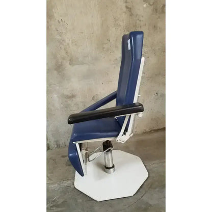 UMF Phlebotomy Chairs UMF Phlebotomy Procedure Chair Phlebotomy Chair, as-is (for parts) product photo 14