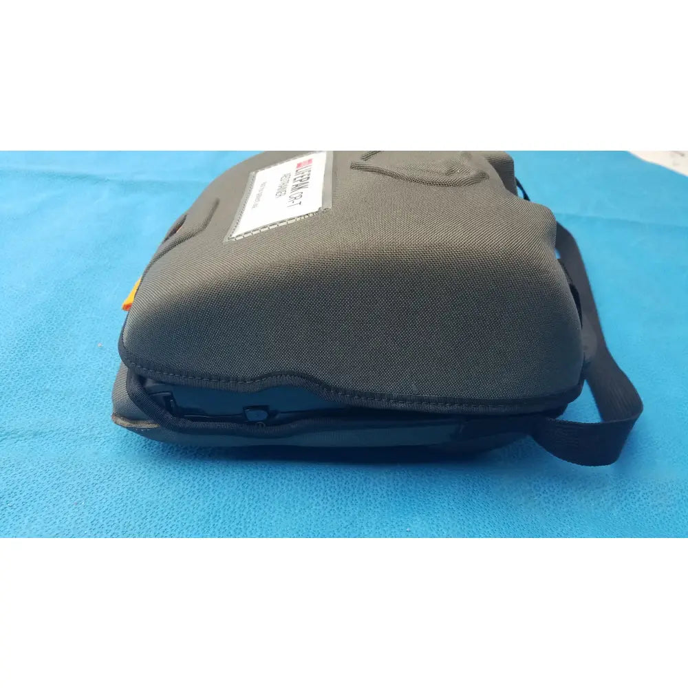 Physio Control LIFEPAK CR-T AED Trainer Defibrillator With Bag P/N 3201508-008 - AED trainer defibrillator