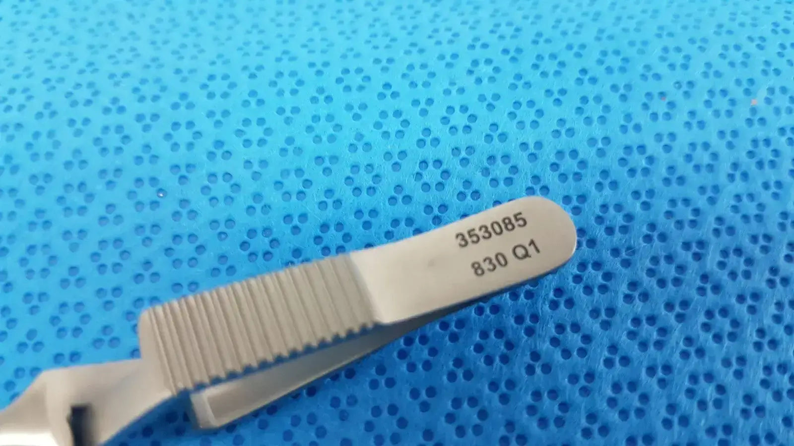 Pilling 353085 Retractor Forceps Tip – Surgical Instrument Component Retractor Forceps Tip, second-hand product photo 20