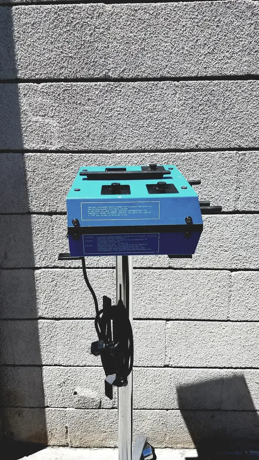 Pilling Fiber Optic Illuminator Light Source 120V 60Hz Medical Equipment Fiber Optic Illuminator Light Source, second-hand product photo 4
