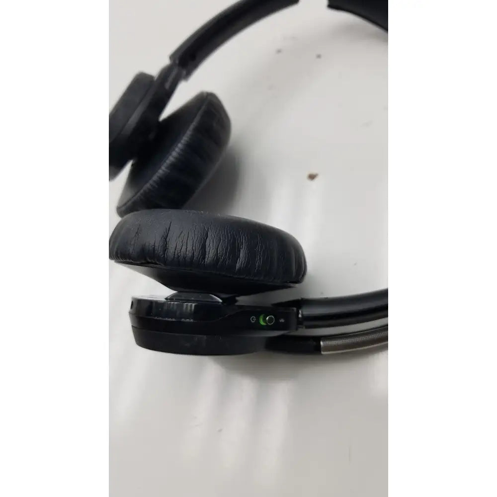 Black over-ear wireless headphones with padded earcups and sleek design plantronics voyager focus b825 bluetooth anc