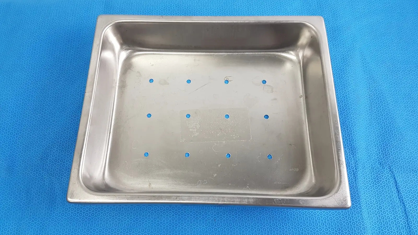 Reuse Medical Polar Stainless Steel Tray with Holes E1311 — Perforated Utility / Sterilization Other Healthcare, Lab & Dental, second-hand product photo 1