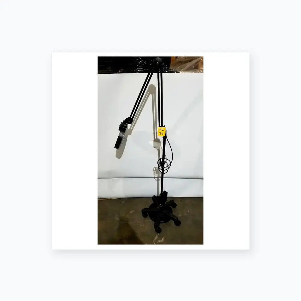 Reuse Medical Portable Magnifying Light Lamp AC110V/60Hz With Rolling Stand Lamps, as-is (for parts) product photo 1