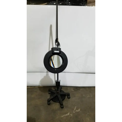 Black portable magnifying light lamp ac110v 60hz with adjustable ring light and rolling stand wheels
