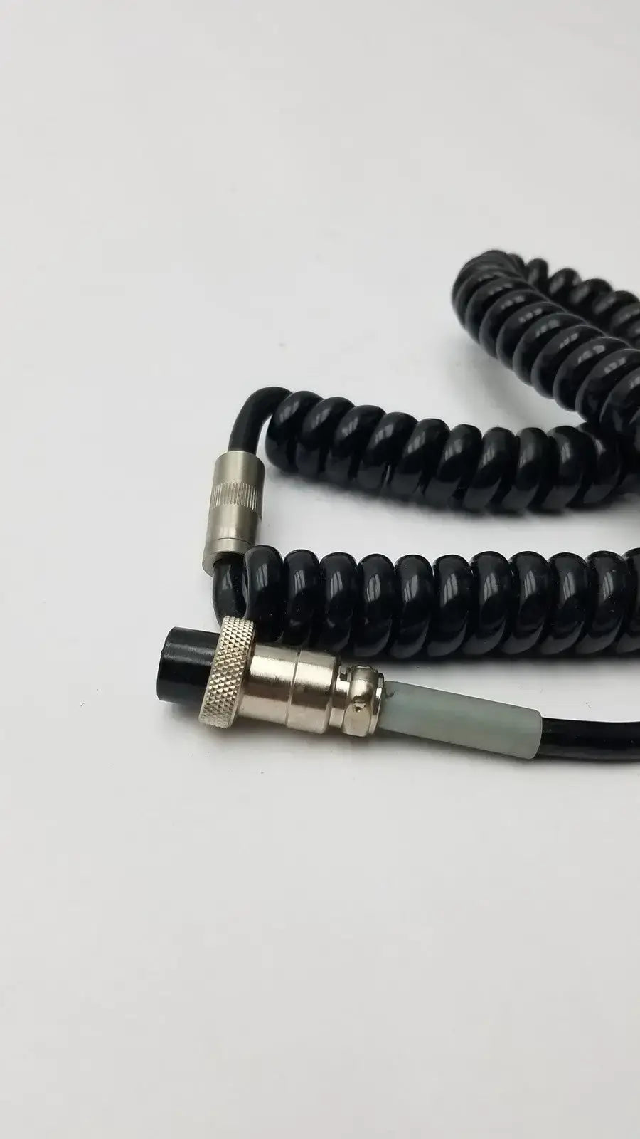 Generic Power Cable XT 4pin Famale to XLR 3Pin Camera Power Cable Power Cable, second-hand product photo 3