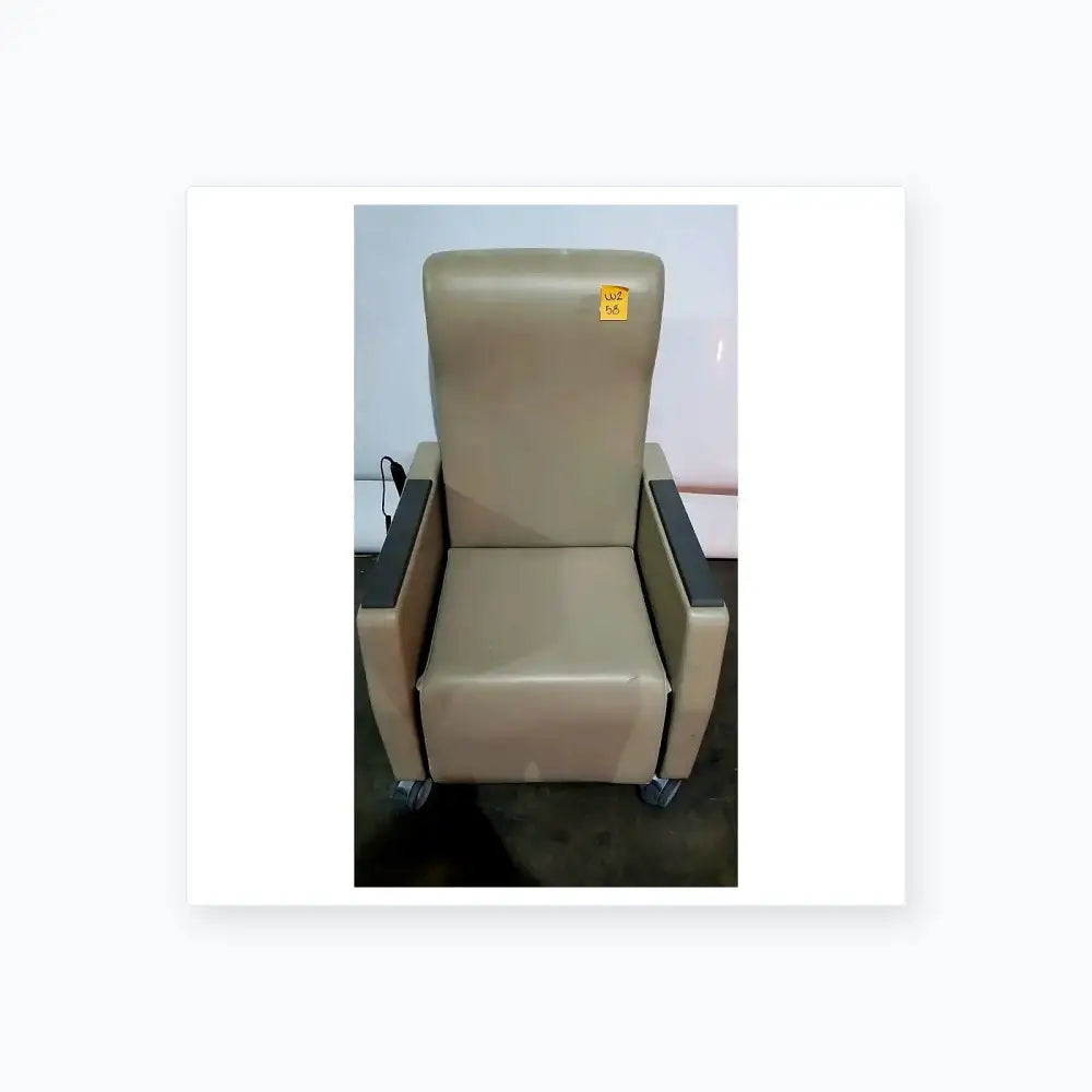 Reuse Medical Power Recovery Recliner - 230925-0352-02 With Hand Control Examination & Operation Tables, as-is (for parts) product photo 1