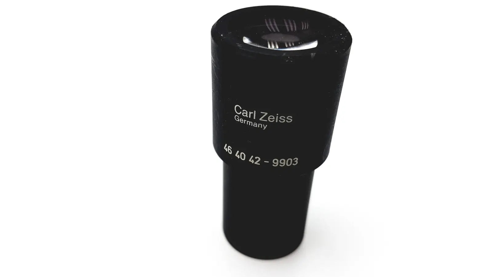 Reuse Medical Precision and Perfection: Carl Zeiss Germany's Optics Legacy 464042-9903 Other Medical, Lab & Dental Supplies, second-hand product photo 1