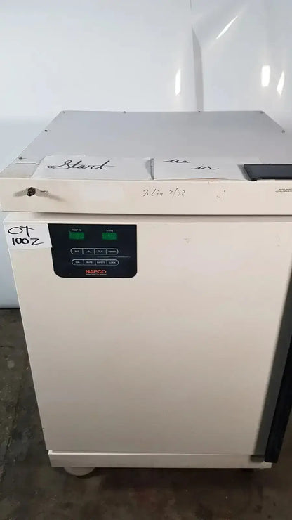 Napco Precision Napco Series 5425, 51200064 Co2 Incubator CO2 Incubator, as-is (for parts) product photo 1