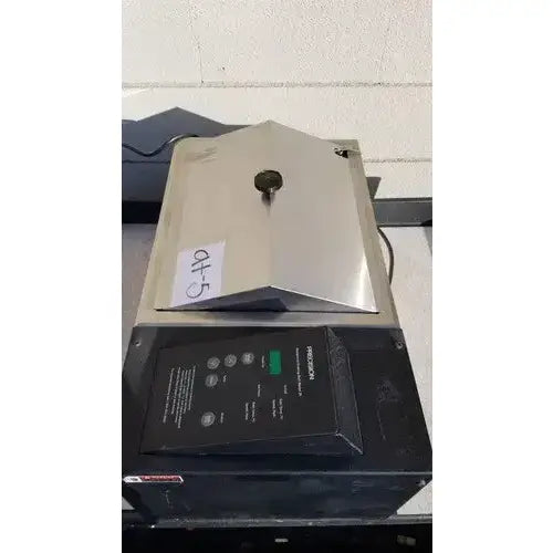 Precision Scientific Model 25 Reciprocal Shaking Bath 66800 Reciprocal Shaking Water Bath, second-hand product photo 1