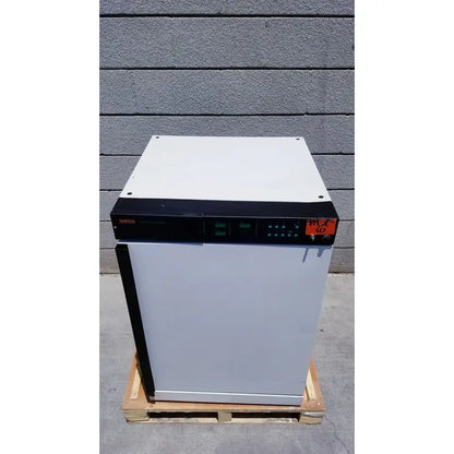 Reuse Medical Precision Scientific Napco 6101FC-OR Water Jacketed Co2 Incubator Lab Incubators, second-hand product photo 1