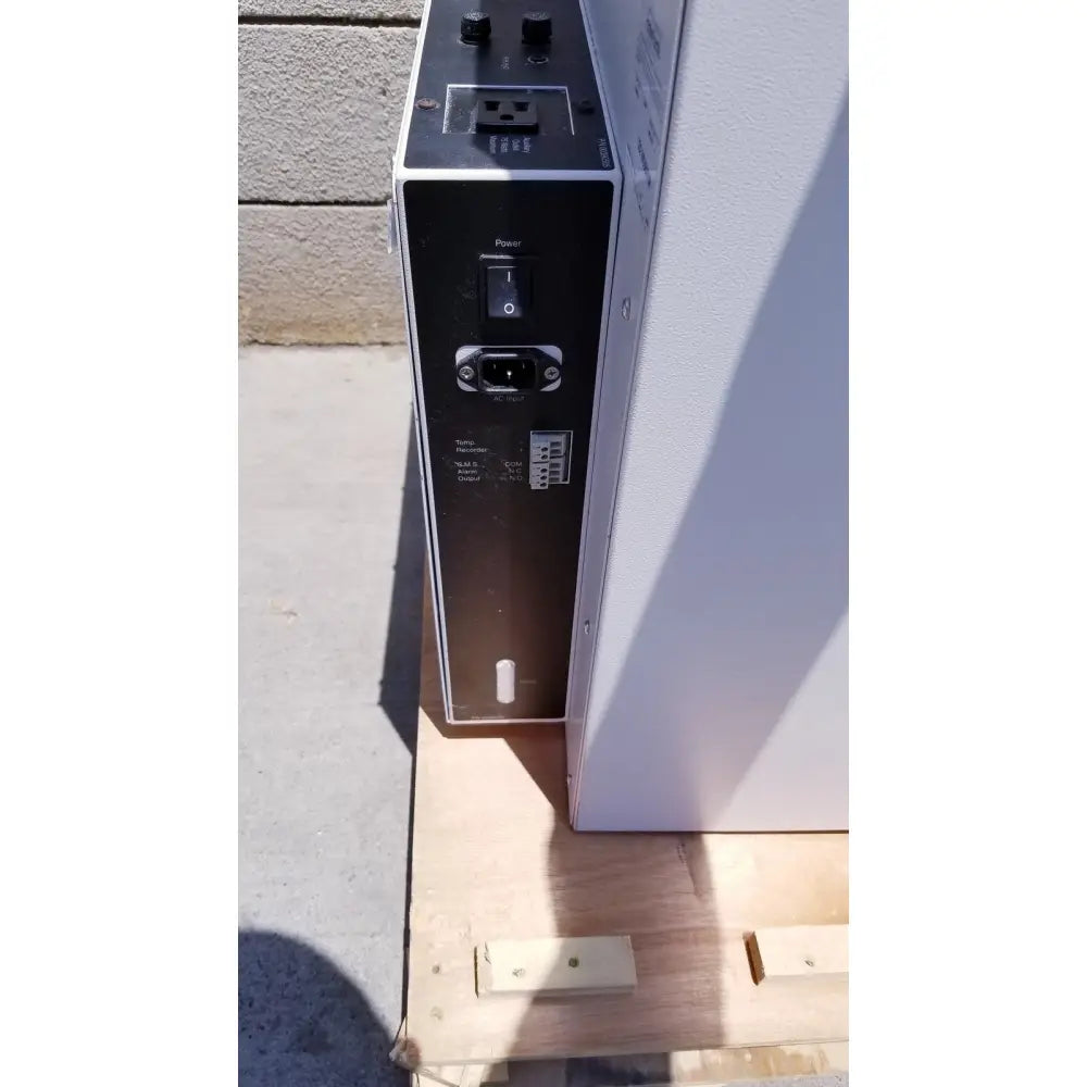 Black and silver power supply unit with toggle switch and knobs on top for precision scientific napco water jacketed co2 incubator