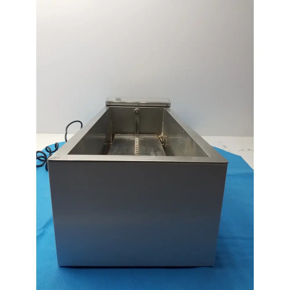 Precision Scientific Reciprocal Shaking Water Bath Model 50 Reciprocal Shaking Water Bath, second-hand product photo 12