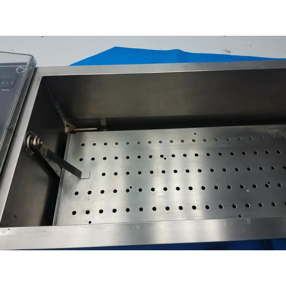 Precision Scientific Reciprocal Shaking Water Bath Model 50 Reciprocal Shaking Water Bath, second-hand product photo 17