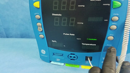 GE Dinamap V100 Vital Signs Patient Monitor With SpO₂ Sensor, NIBP Cuffs, Power Adapter & Patient Cables