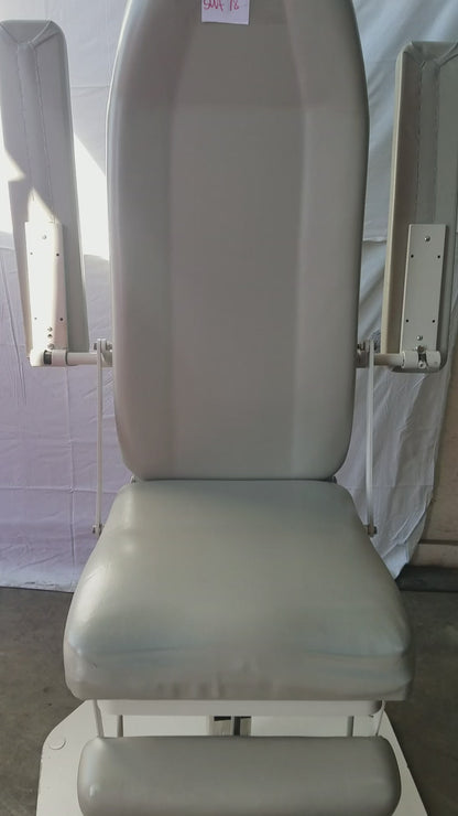 UMF Medical 8675 Phlebotomy Chair S/N 134745-0021