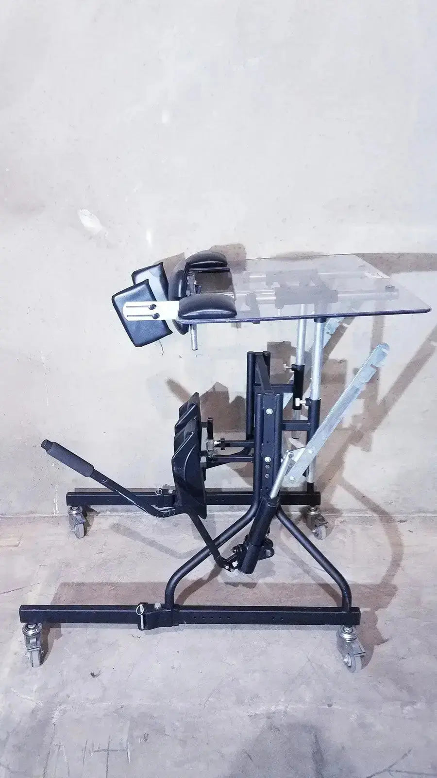 Prime Engineering Grandstand III Modular Standing System Modular Standing System, second-hand product photo 8