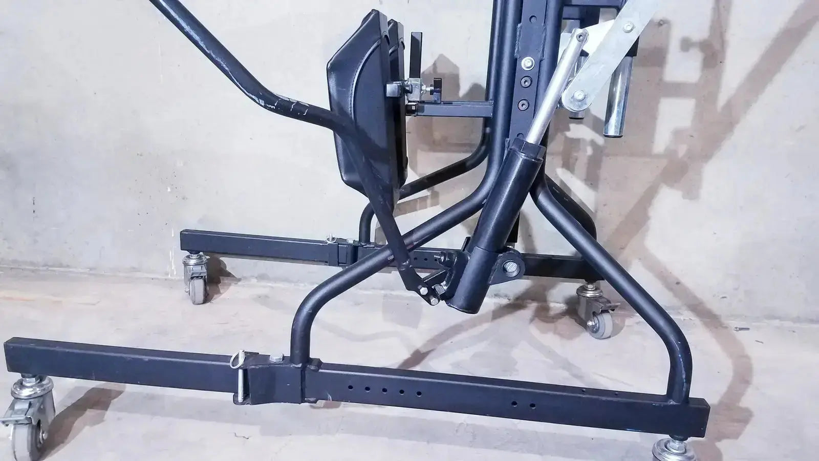 Prime Engineering Grandstand III Modular Standing System Modular Standing System, second-hand product photo 11